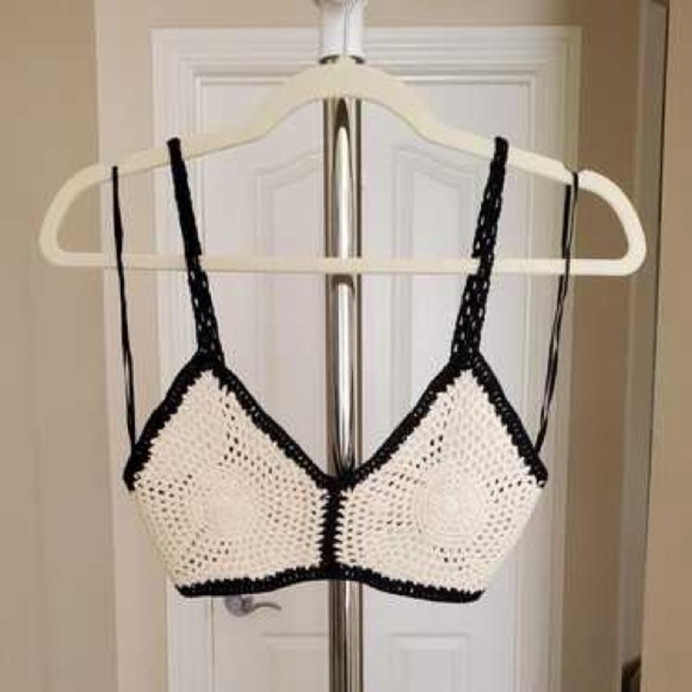 NWT Zara Contrast Crochet Bralette // Essential Festival Boho Top Medium - Picture 3 of 10